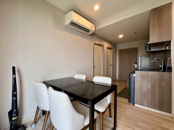 kitchen of Ideo Mobi Sukhumvit Eastpoint