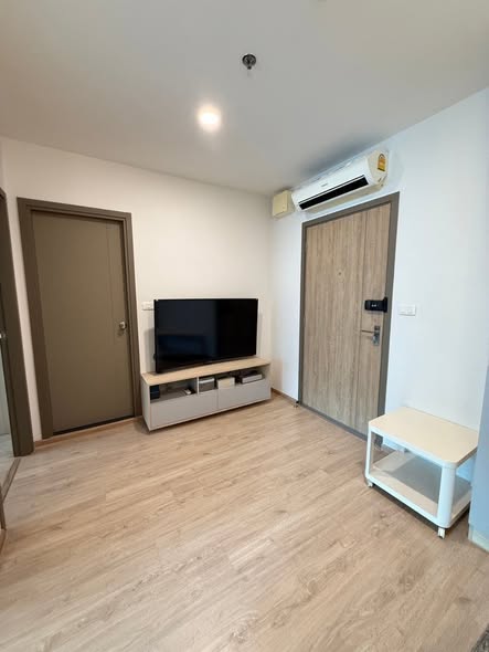 bedroom and room interior of Ideo O2 – Building A
