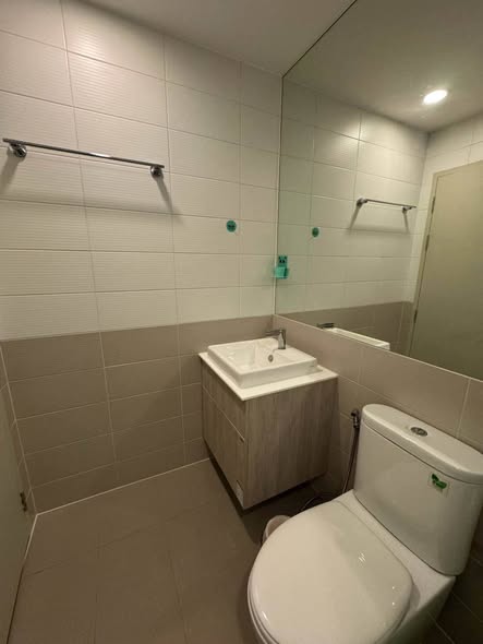 bathroom of Ideo Q Ratchathewi