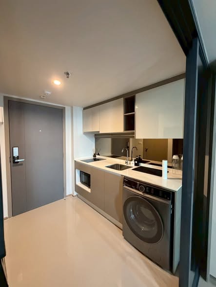 kitchen of IDEO Rama9 – Asoke