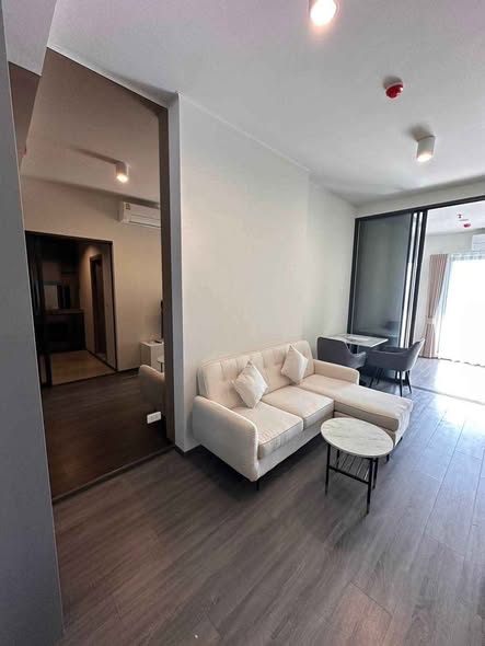 living room of IDEO Sukhumvit Rama 4 ไอดีโอ สุขุมวิท-พระราม 4
