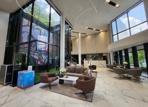 living room and room interior of IDEO Sukhumvit Rama 4 ไอดีโอ สุขุมวิท-พระราม 4