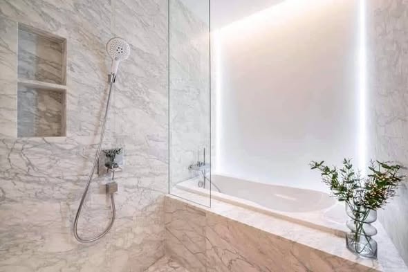 bathroom of KHUN by YOO