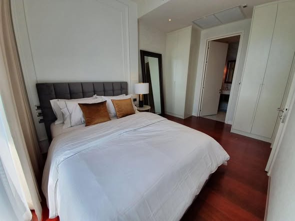 bedroom of KHUN by YOO