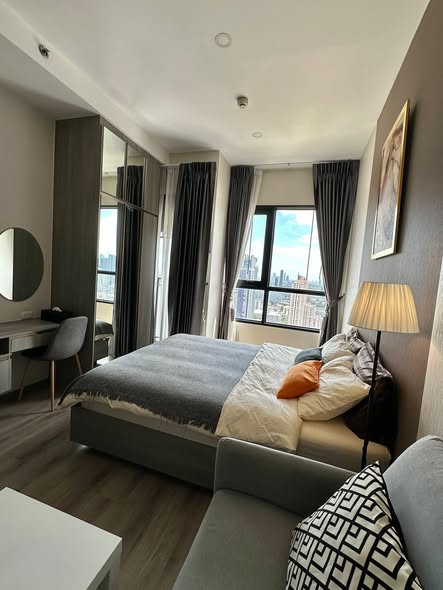 bedroom of KnightsBridge Prime Onnut
