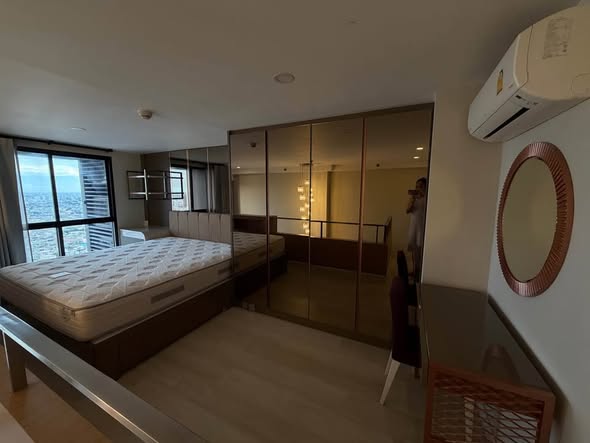bedroom of KnightsBridge Prime Sathon