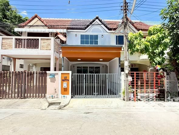 Kret Kaew Garden 2