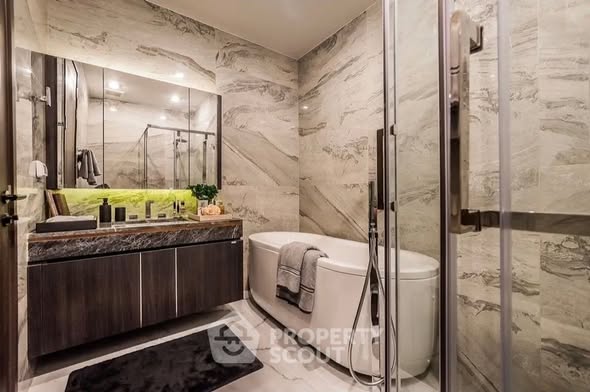 LAVIQ Sukhumvit 57
