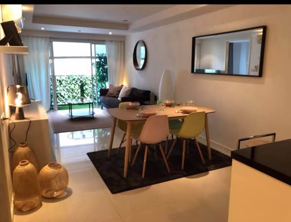 room interior of LE NICE CONDO