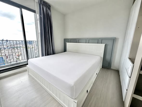 bedroom of Life Asoke – Rama 9