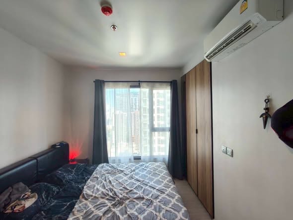bedroom of Life Asoke – Rama 9
