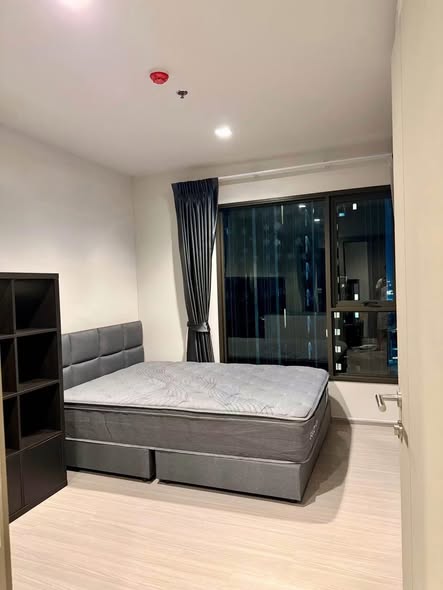 bedroom of Life Asoke – Rama 9