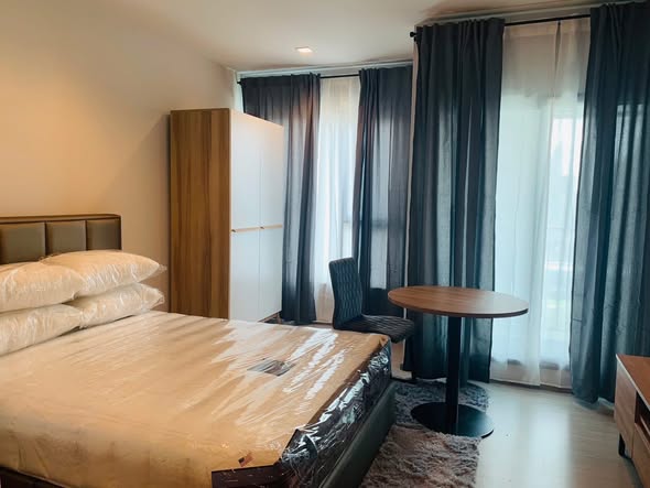 bedroom of Life Asoke – Rama 9