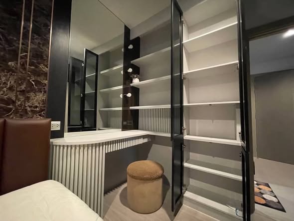 bedroom of Life Asoke – Rama 9