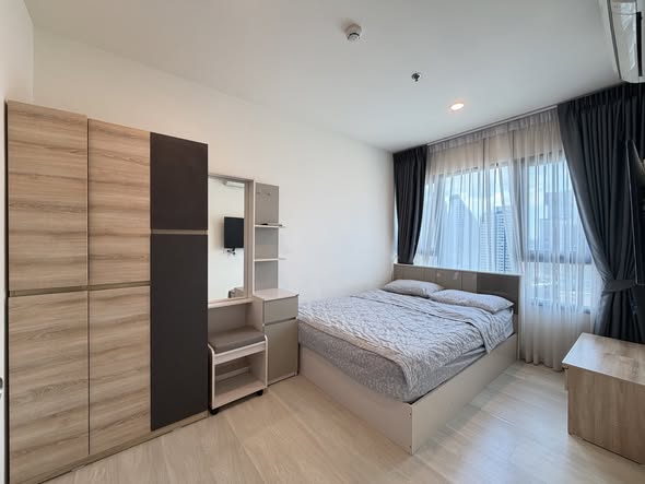 bedroom of Life Asoke