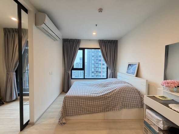 bedroom of Life Asoke