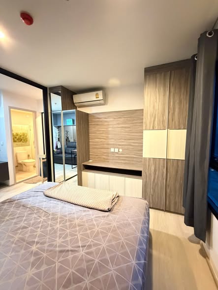 bedroom and room interior of Life Asoke