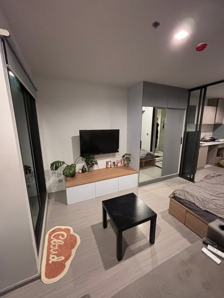 bedroom and room interior of Life Ladprao