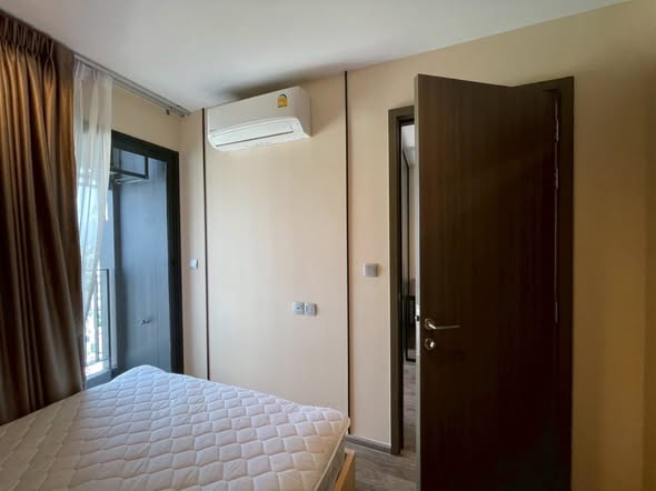 bedroom and room interior of Life Ladprao Valley