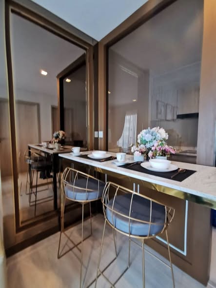 room interior and kitchen of Life One Wireless