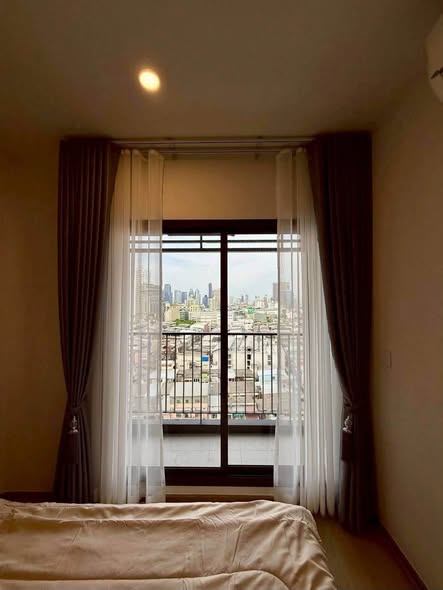 bedroom of Life Rama 4 – Asoke