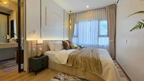 bedroom of Life Rama 4 – Asoke