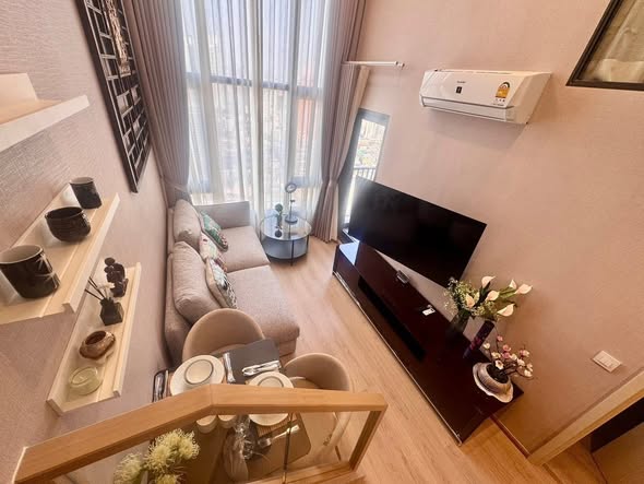 living room of Life Rama 4 – Asoke