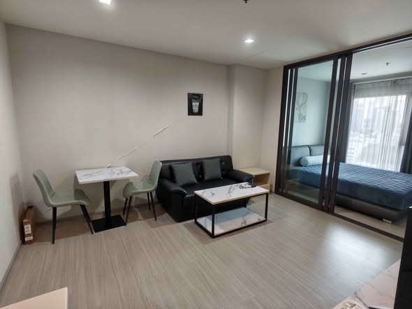 living room of Life Sukhumvit 62