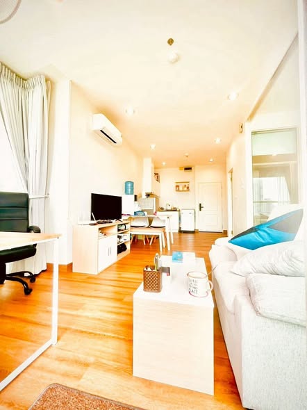 living room and room interior of Lighthouse Condominium