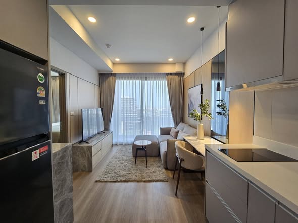 living room and kitchen of วิสซ์ดอม เดอะ ฟอเรสเทียส์