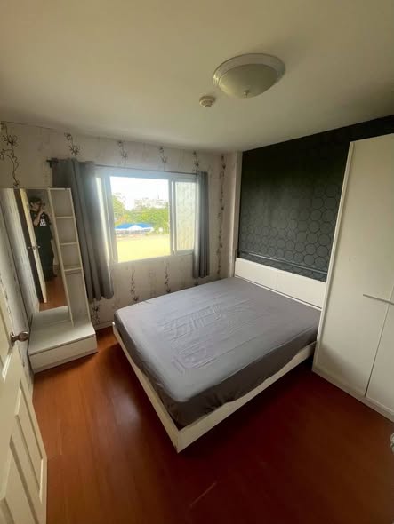 bedroom of Lumpini Condo Town Bodindecha-Ramkhamhaeng