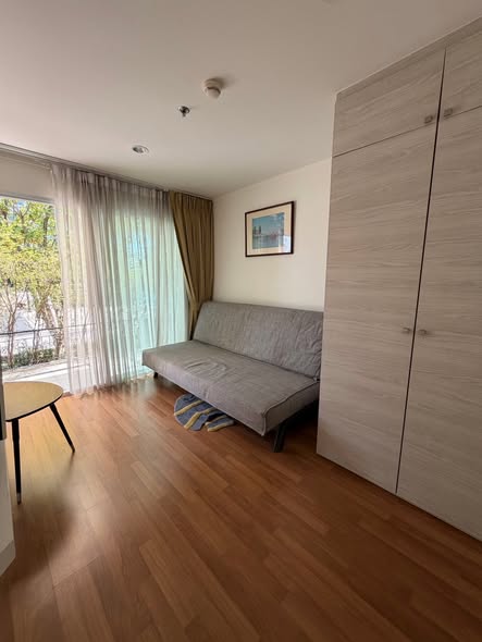 living room and bedroom and room interior of Lumpini Park Rama 9 – Ratchada