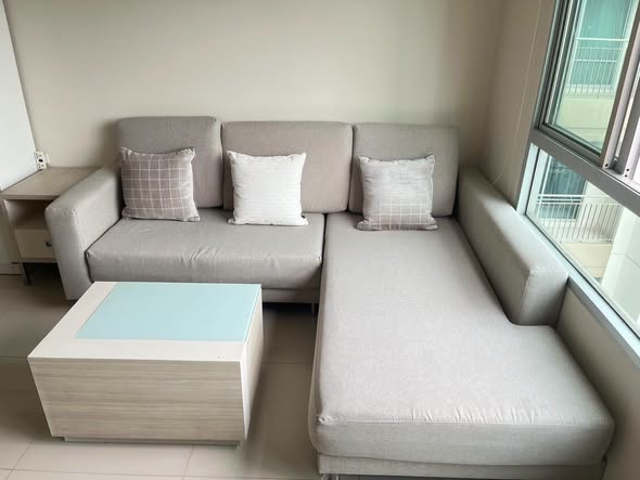 living room of Lumpini Place Rama 9 – Ratchada