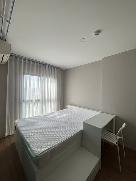 bedroom of Lumpini Selected Charan 65 – Siridhorn Station