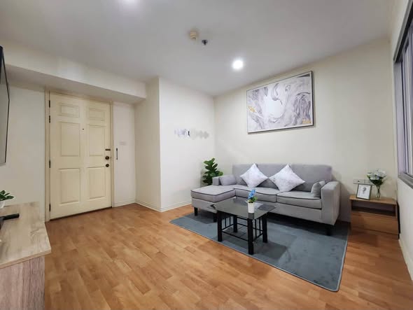 living room of Lumpini Ville Ramkhamhaeng 44