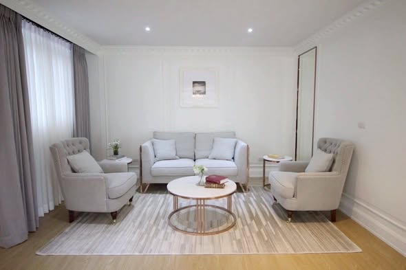 living room of LUXURY HOME VILLAS LTD