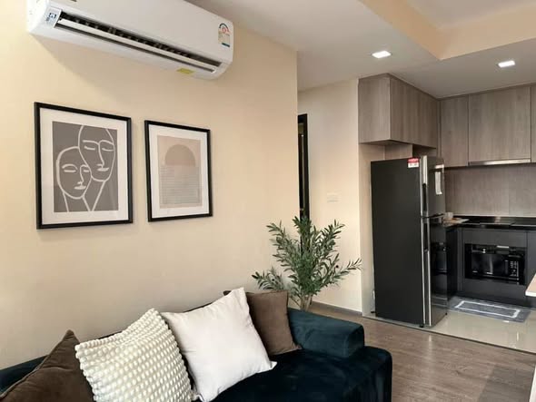 living room of Lyss Ratchayothin