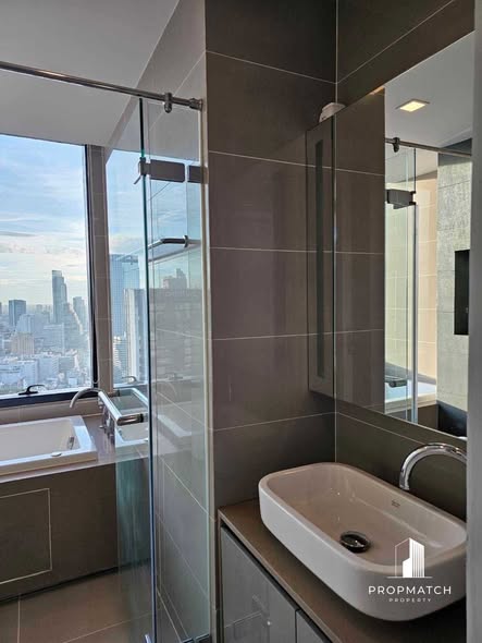 room interior and bathroom of M Silom