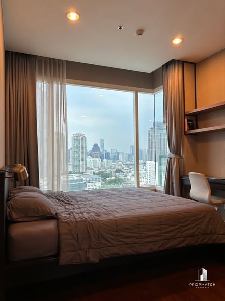bedroom of Menam Residences Condominium