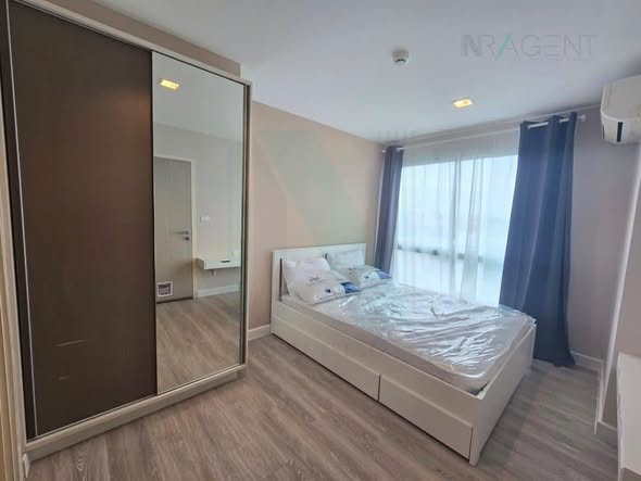 bedroom of Metro Luxe Kaset