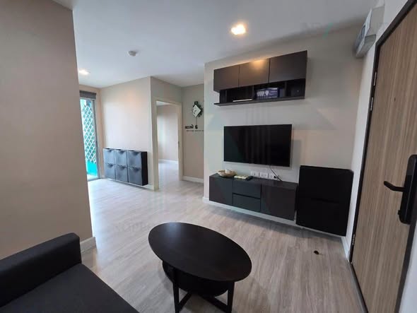 living room of Metro Luxe Kaset