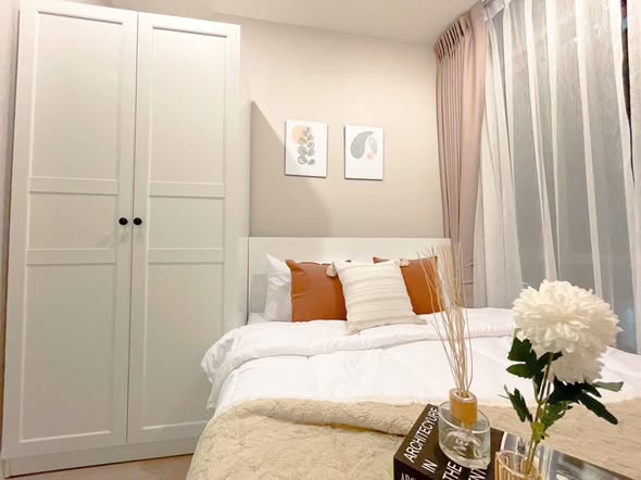 bedroom and room interior of Metro Sky Prachachuen