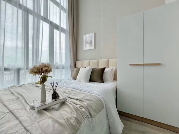 bedroom and room interior of Metro Sky Prachachuen