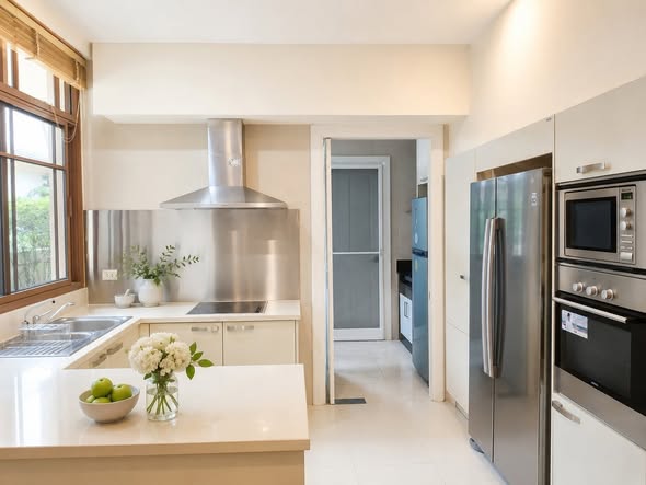 kitchen of MooBaan Sansiri