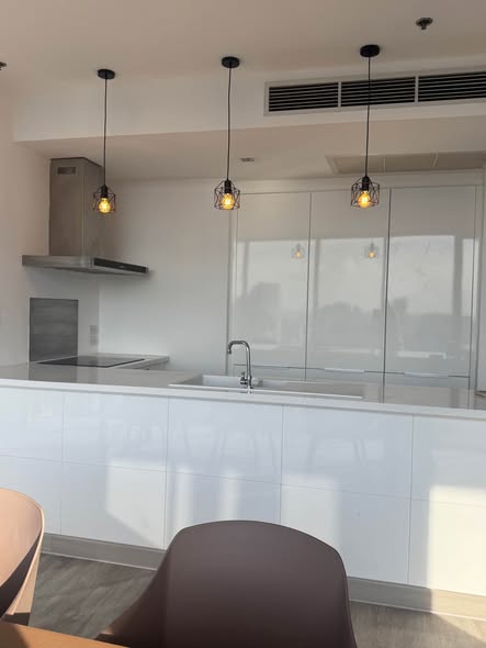 room interior and kitchen of Nara 9