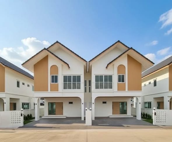 New House Condominium