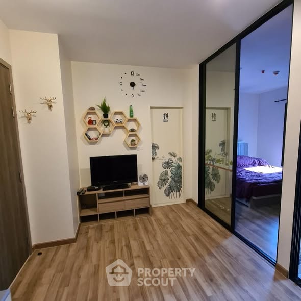bedroom and room interior of Niche MONO Charoen Nakhon