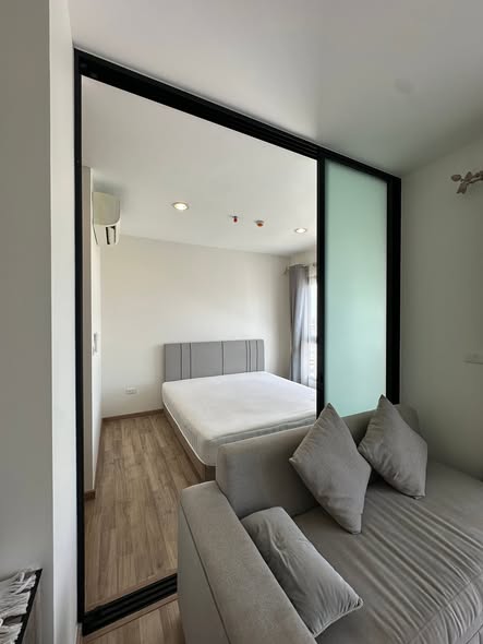 bedroom and room interior of Niche MONO Charoen Nakhon