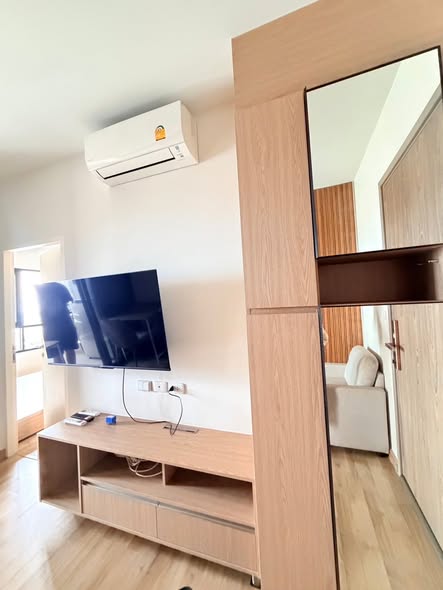 bedroom and room interior of Niche MONO Sukhumvit Bearing