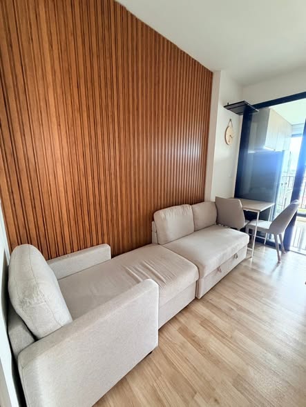 living room of Niche MONO Sukhumvit Bearing